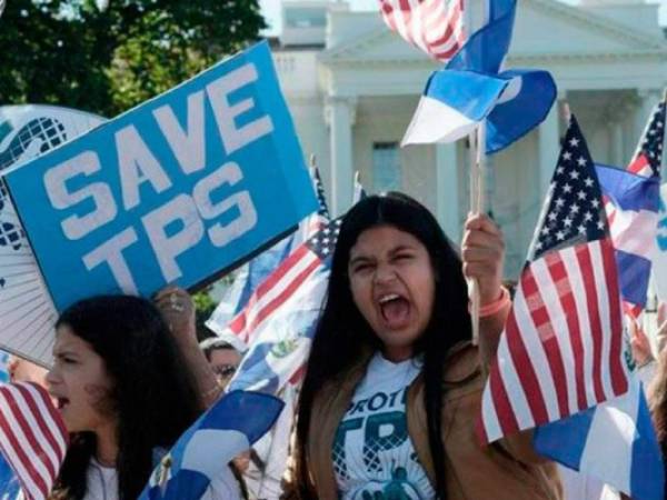 Según estudios recientes de la Dirección General de Estadísticas y Censos del Ministerio de Economía en 2016 la población desempleada en El Salvador era de 204.636 personas, el equivalente a una tasa del 7 por ciento. Foto: AFP