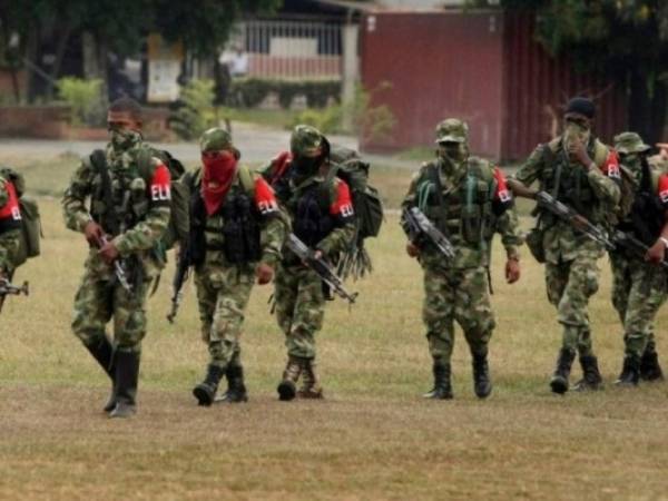 Los diálogos con el ELN están en suspenso desde el 10 de enero, cuando los rebeldes iniciaron una ofensiva. Foto: Agencia AFP