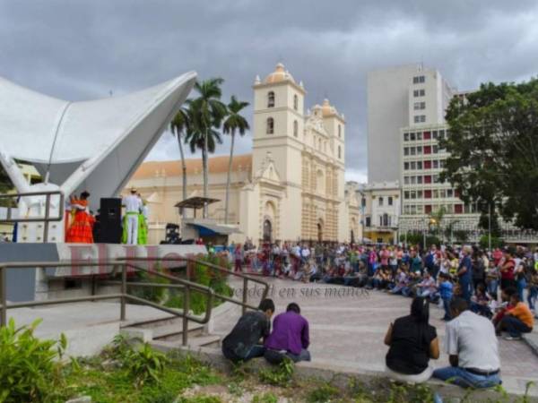 Los capitalinos pueden solicitar el permiso en la Gerencia del Centro Histórico.