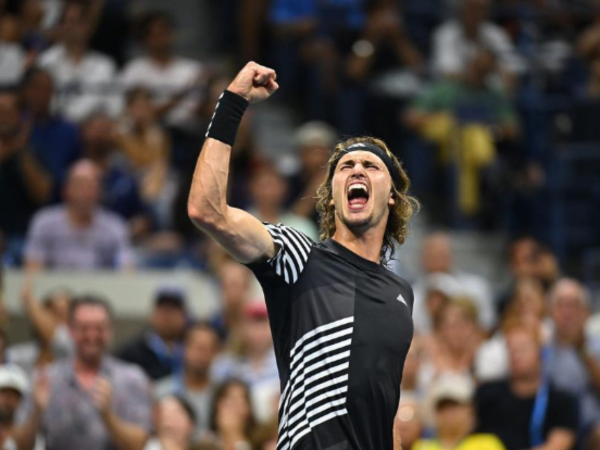 <b>Zverev sigue en su avance en el US Open, sin embargo hay cosas que no se pueden permitir en la cancha.</b>