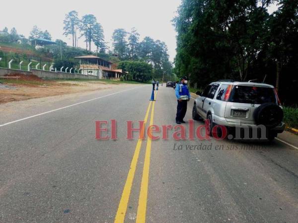 Las autoridades realizan constantes operativos en las vías que comunican los municipios del vasto departamento de Olancho.