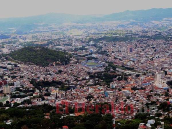 El Estadio Nacional, el Cerro Juana Laínez son parte de la historia de la capital. Foto: El Heraldo