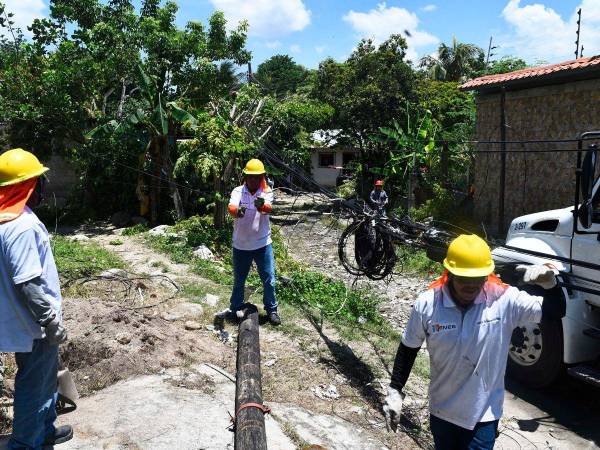 La ENEE recontrató el personal que laboró para EEH y ahora es parte de la Unidad Técnica de Control de Distribución.