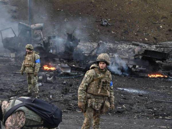 “Estos últimos días, el ejército ruso nos ha mostrado lo mejor que tiene: su espalda. Después de todo, hizo lo que debía: huir”, sentenció el mandatario ucraniano.Foto: AFP