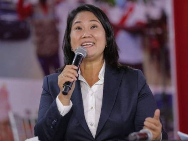 Keiko Fujimori consigue hasta ahora el 66,48% de los sufragios emitidos en el exterior, con el 91,6% de esas mesas escrutadas. FOTO: AFP