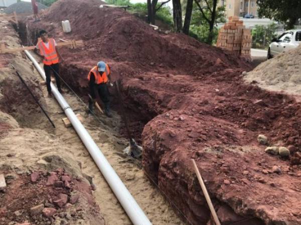 Ya dieron inicio los trabajos del proyecto de construcción del sistema de alcantarillado sanitario. Foto: IDECOAS