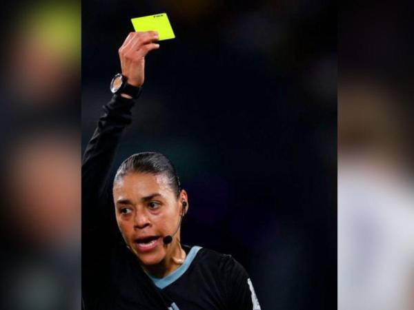 La hondureña formará parte de la cuarteta arbitral encabezada por la brasileña Edina Alves.