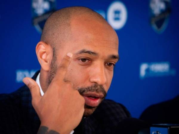 Thierry Henry tiene 42 años de edad. (Foto: AFP)