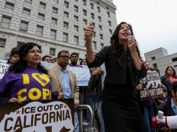 California es considerado como un estado santuario porque Los Ángeles y San Francisco son las ciudades con mayor número de migrantes indocumentados. Foto Archivo AP