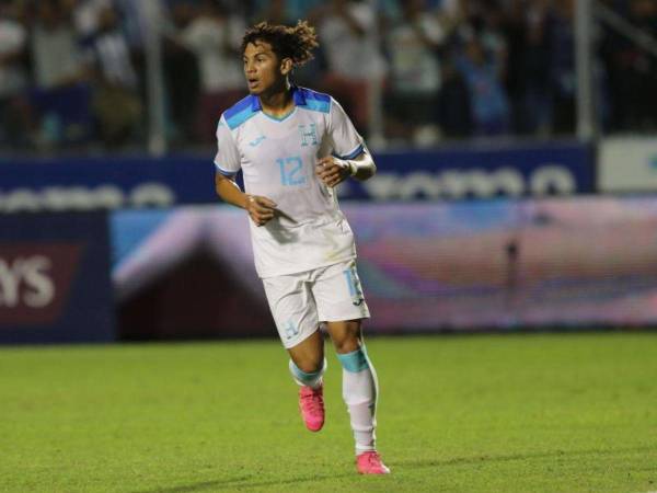 Pese a que ya debutó con la Selección de Honduras, el futuro de David Ruiz con la Bicolor aún no está garantizado.