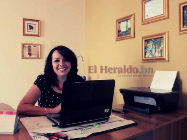 La emprendedora hondureña Lili Villatoro estará con nosotros este lunes a las 11:00 de la mañana.