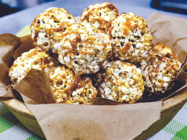 Los alborotos son un delicioso postre hondureño, su popularidad nace en la zona oriental del país.