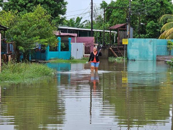 Las personas en la zona norte fueron unas de las más afectadas por las lluvias.