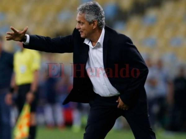 Reinaldo Rueda Rivera actual entrenador del Flamengo, el equipo más popular de Brasil.