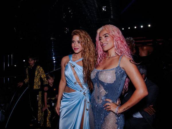 Shakira y Karol G asisten a los MTV Video Music Awards 2023 en el Prudential Center el 12 de septiembre de 2023 en Newark, Nueva Jersey.