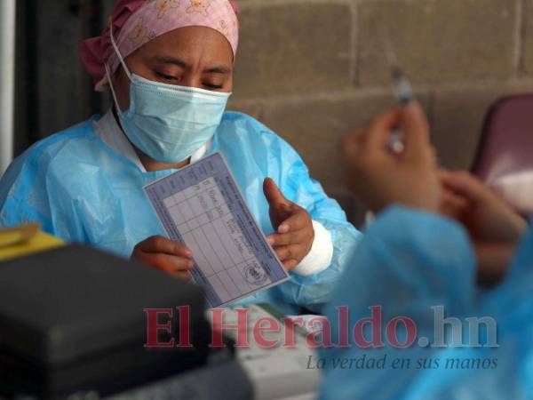 El Alonso Suazo y los demás 63 CIS de la ciudad están habilitados para la vacunación. En el Distrito Central se ha aplicado, entre adultos y niños, un total de 2,036,190 vacunas anticovid, según la RMS.