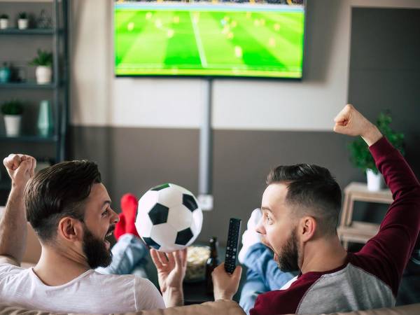 Solo en Tigo Sports puedes disfrutar de tu Liga Favorita a través de multipantalla, toda una experiencia para vivir la verdadera pasión del fútbol.