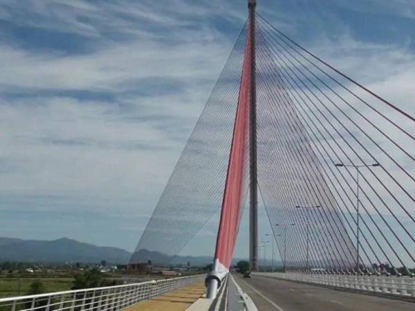 Un influencer británico de 26 años falleció tras caer del puente de la Castilla -La Mancha, en España. El puente cuenta con 192 metros de altura y es considerado el más alto del país.