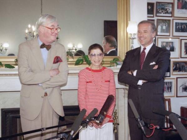 WASHINGTON, DC - SEPTEMBER 25: A flag at the U.S. Capitol is lowered to half-mast in honor of Associate Justice Ruth Bader Ginsburg on September 25, 2020 in Washington, DC. Ginsburg, who was appointed by former U.S. President Bill Clinton, served on the high court from 1993, until her death on September 18, 2020. She is the first woman to lie in state at the Capitol. Liz Lynch/Getty Images/AFP== FOR NEWSPAPERS, INTERNET, TELCOS & TELEVISION USE ONLY ==