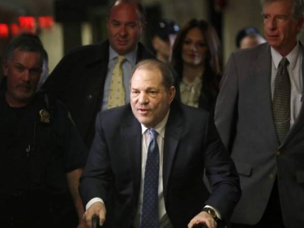 El abogado de Weinstein, Norman Effman, argumentó que debería permanecer en el entorno de máxima seguridad del Centro Penitenciario Wende, similar a un hospital, mientras recibe tratamiento por enfermedades. Foto: AP