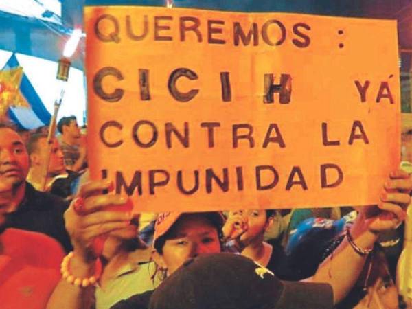 La llegada de los tres expertos al país marcaría la primera fase de la instalación de la Comisión Internacional contra la Corrupción e Impunidad (CICIH).