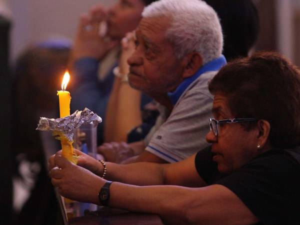 Los devotos de la Virgen de Suyapa ya comenzaron a llegar hasta la Basílica para celebrar los 277 años de aniversario del hallazgo.