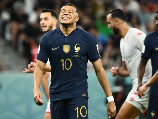 Pese a ingresar en el segundo tiempo, Kylian Mbappé no pudo evitar la derrota del conjunto francés.