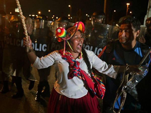 La crisis social también es un reflejo de la enorme brecha entre la capital y las empobrecidas provincias que apoyaron en las elecciones de 2021 a Castillo, de ascendencia indígena.