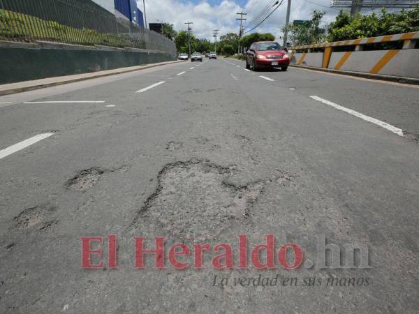 A 60 km por hora es la velocidad máxima que un vehículo puede conducirse por los bulevares, según la DNVT.