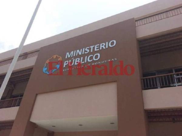 El Ministerio Público solicitó mantener bajo la medida de prisión preventiva a la ex primera dama y a los otros dos imputados.