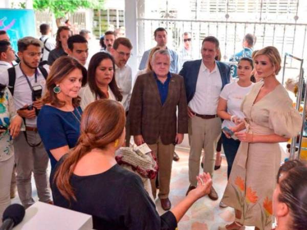 Ivanka Trump durante su reunión con delegados de Juan Guaidó. Foto: AFP.