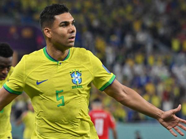 Carlos Henrique Casemiro fue el autor del gol que le dio a Brasil la clasificación a octavos de final