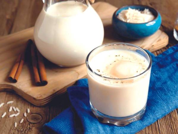 En temporada de altas temperaturas la horchata es una bebida perfecta para refrescarse.