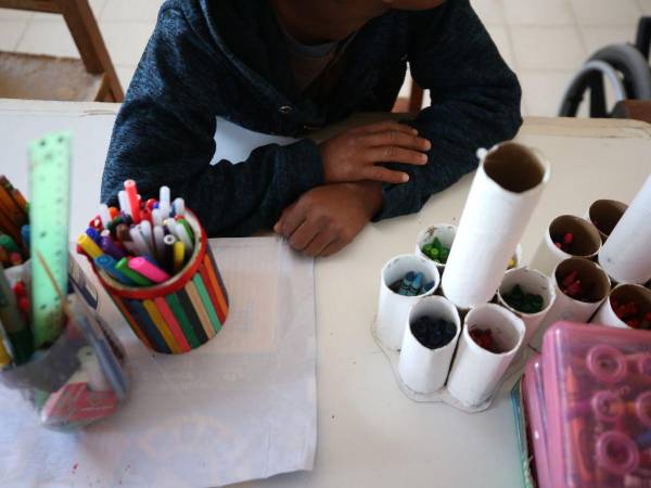 De los cerca de 200 niños que han sido declarados en abandono en lo que va del año, muchos tienen a su madre o a su padre con vida, o algún familiar, pero no desean hacerse cargo de la crianza.