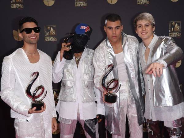 Erick Brian Colón, Richard Camacho, Zabdiel De Jesús y Christopher Vélez de CNCO asisten a la 34ª Edición del Premio Lo Nuestro a la Música Latina de Univision.