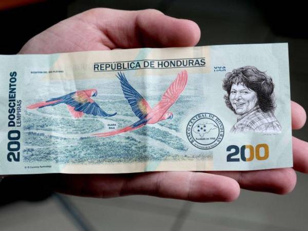 El decreto no solo incluye que Cáceres esté en el billete de 200 lempiras, sino que en las escuelas se enseñe sobre la vida de la ambientalista hondureña y su labor.