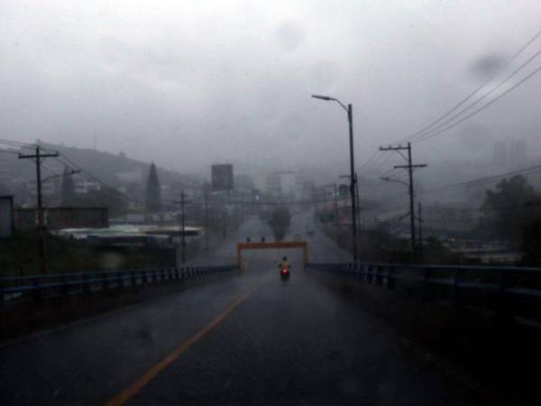 Las lluvias se sentirán con mayor intensidad en la zona norte y occidente de Honduras.