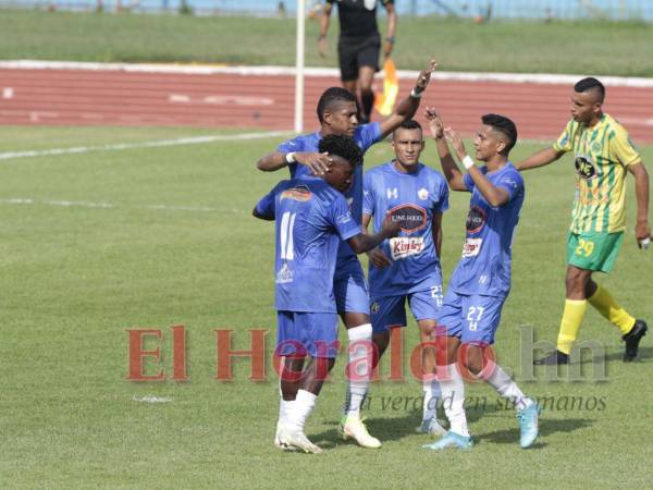 Carlo Costly por medio de un penal, le dio el triunfo a su equipo, el Lone FC sobre el Parillas One en el estadio Olímpico de San Pedro Sula.