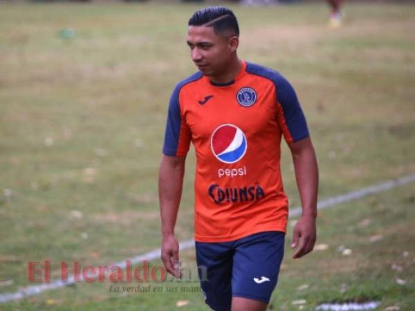 Emilio Izaguirre en el entrenamiento con Motagua. Foto: Johny Magallanes/ EL HERALDO