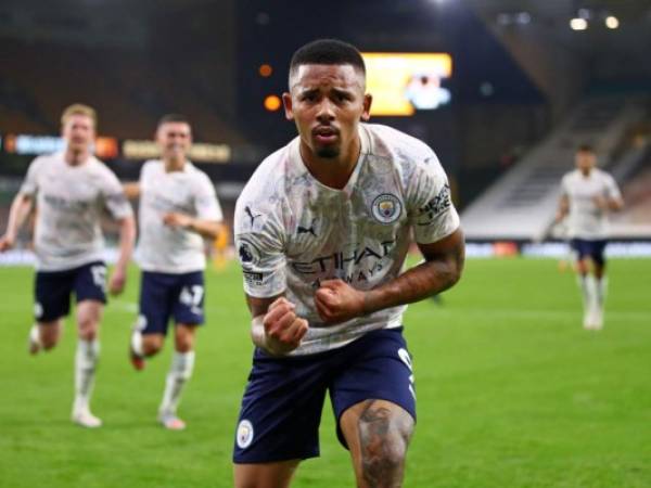 El gol en el tiempo adicional del brasileño Gabriel Jesus aumentó al final el resultado. Foto: AFP