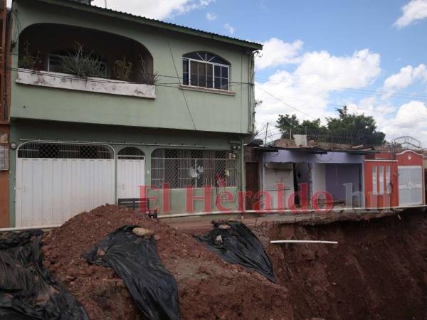 Por más de 20 años residió don Justo Pastor Zúniga en la casa color verde pálido que ahora está abandonada.