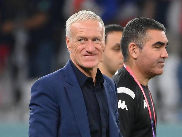 Didier Deschamps realizó muchos cambios en el 11 titular que sufrió la derrota ante Túnez.