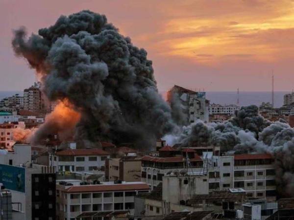 Más de 1.300 civiles y soldados murieron desde el 7 de octubre, cuando Hamás lanzó su ofensiva por tierra, mar y aire, según las autoridades israelíes.