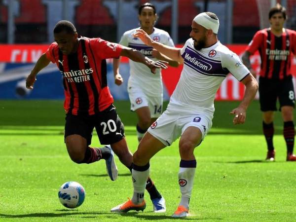 En San Siro, el AC Milan sufrió mucho este domingo y parecía dirigirse hacia un nuevo tropiezo.