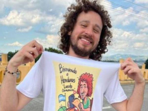 Luisito Comunica inició su recorrido por Honduras en la zona norte.