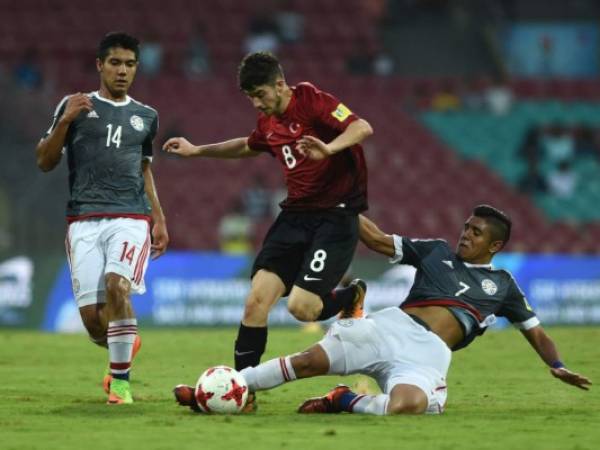 Con Paraguay y Colombia fuera del Mundial de India, las opciones de que un país sudamericano logre el título se depositan en Brasil, posible rival de Alemania el próximo domingo. Foto: AFP