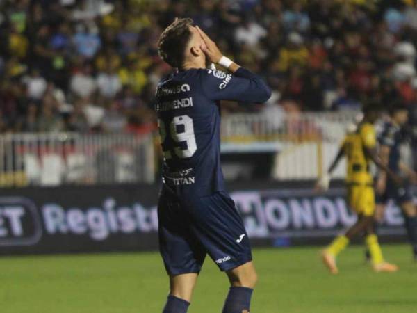 Así reacciona la prensa deportiva de Honduras luego de la goleada que los aurinegros le propinaron a Motagua en el Estadio Nacional y jugando con uno menos.