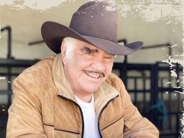 Fue en mayo de 2019 durante una entrevista con Gustavo Adolfo Infante en el rancho Los Tres Potrillos, donde el cantante hizo la polémica confesión.