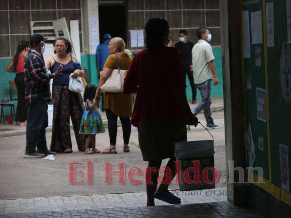 En momentos de crisis, tender una mano amiga y solidaria ayudará a que las personas que perdieron su vivienda puedan tener, al menos, atenciones médicas mientras están como damnificados.