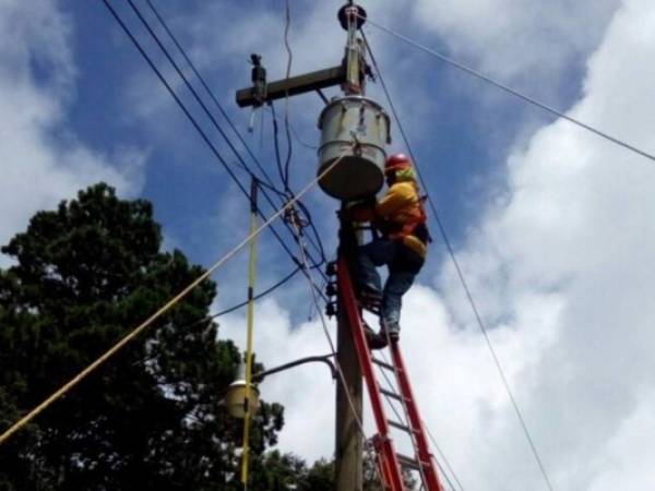 Se suspenderá la electricidad para que las cuadrillas puedan trabajar sin ningún peligro.